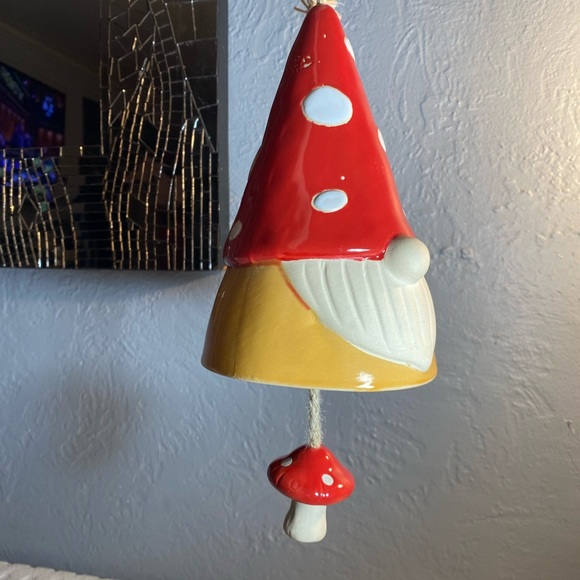 Cute Mushroom Gnome Windchime - Picture 9 of 15